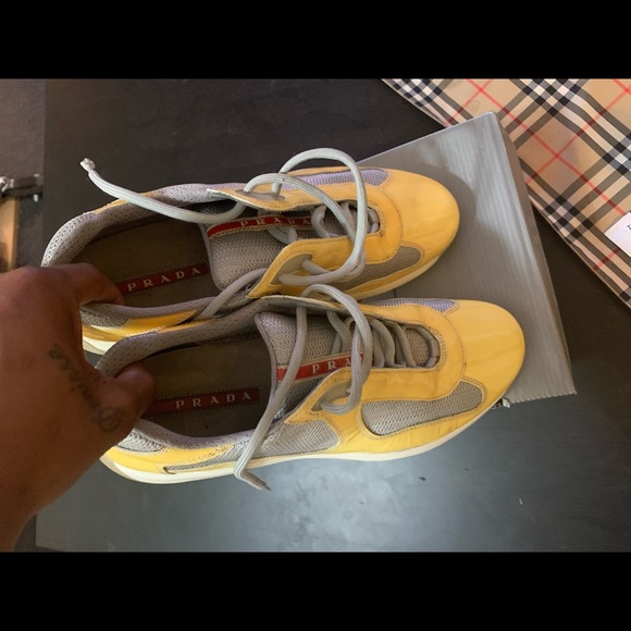 Prada shoes - Picture 8 of 12